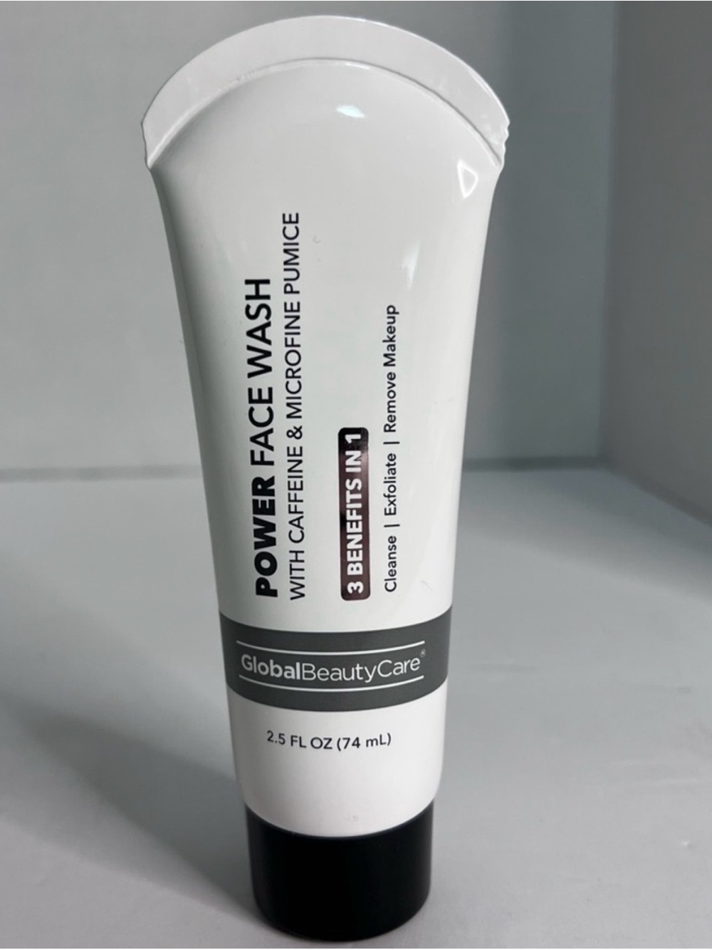 GlobalBeautyCare Power Face Wash - White